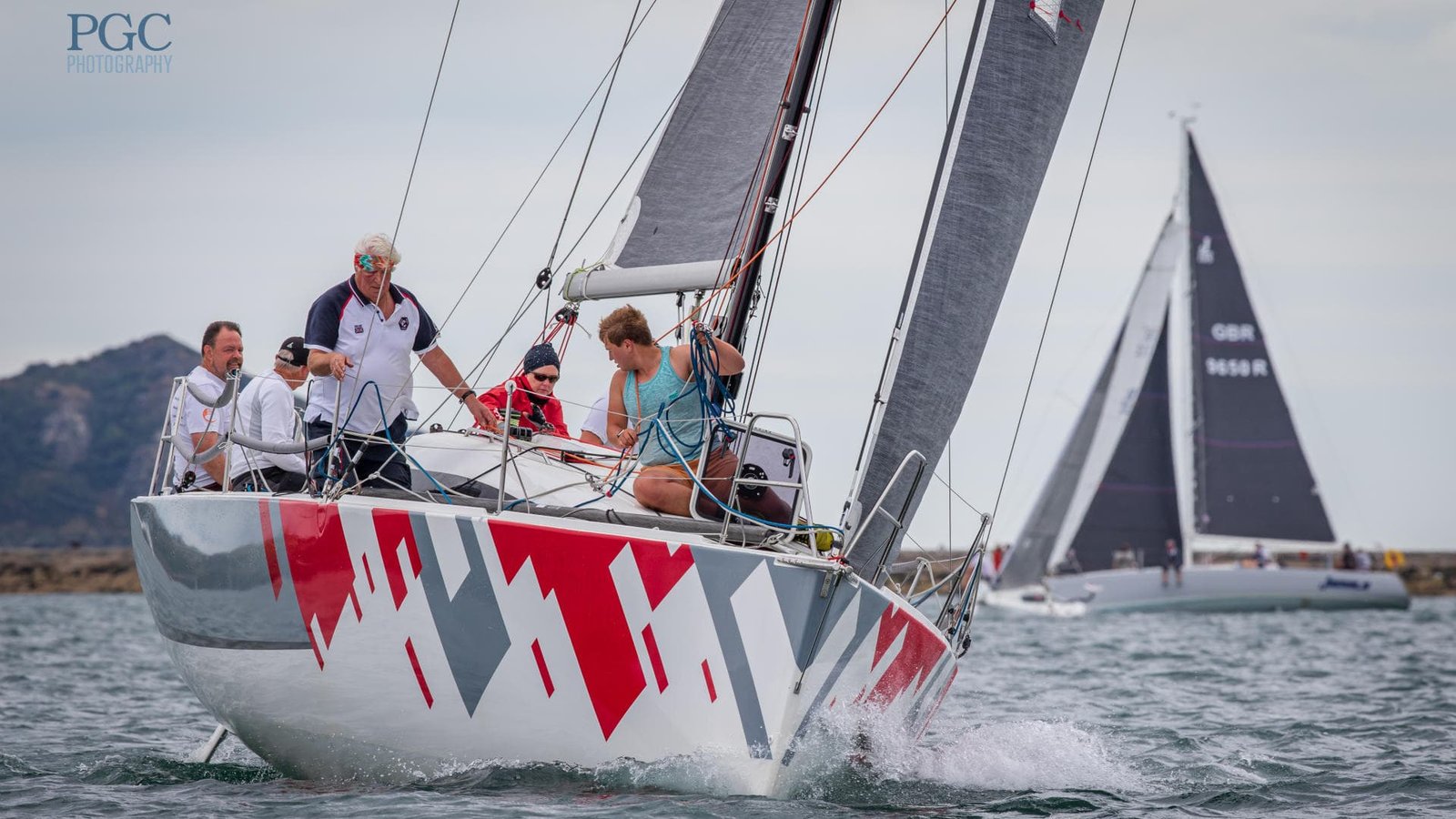 Ullman Sails support RC1000