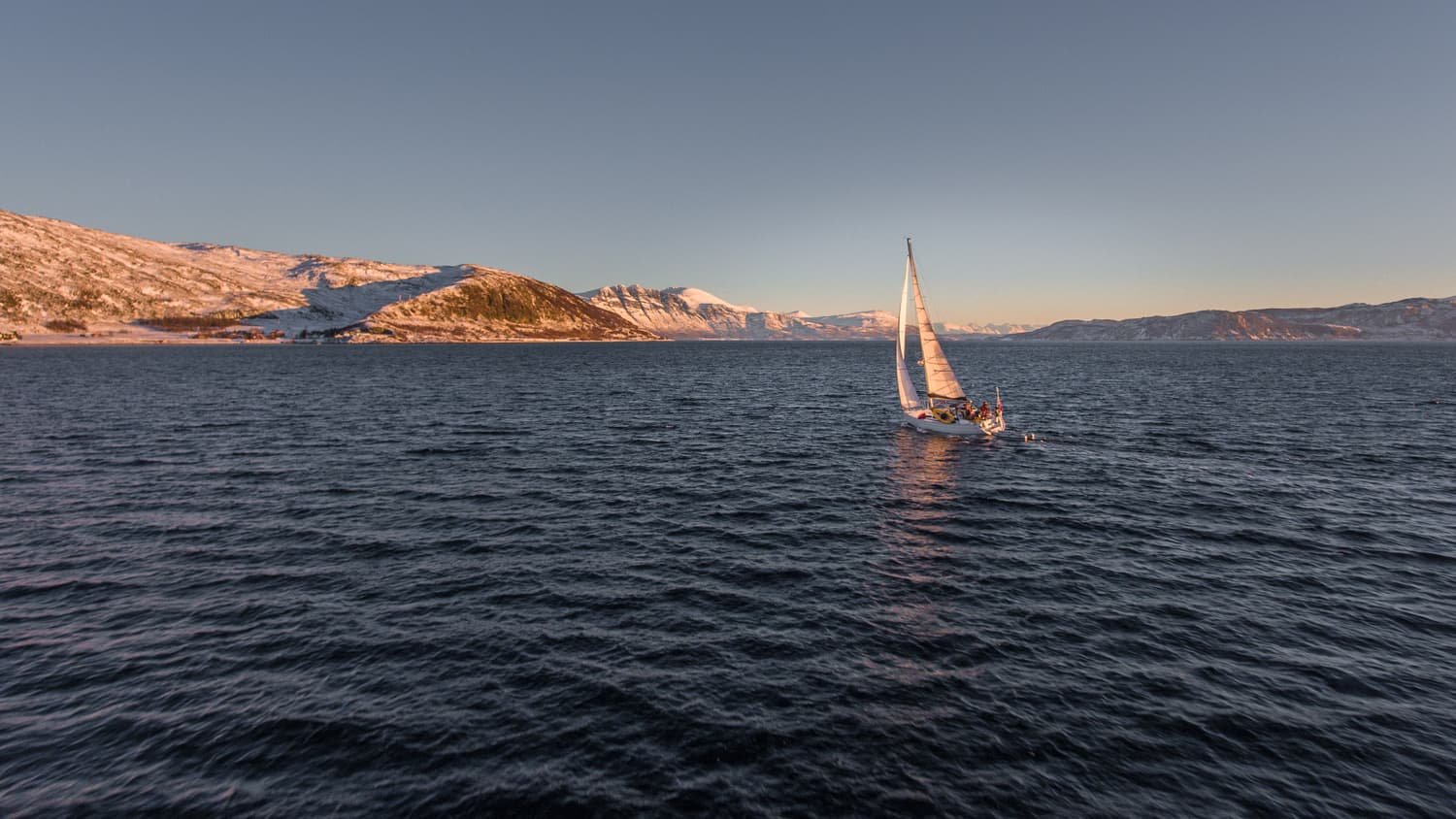 Performance Series sails shown under load