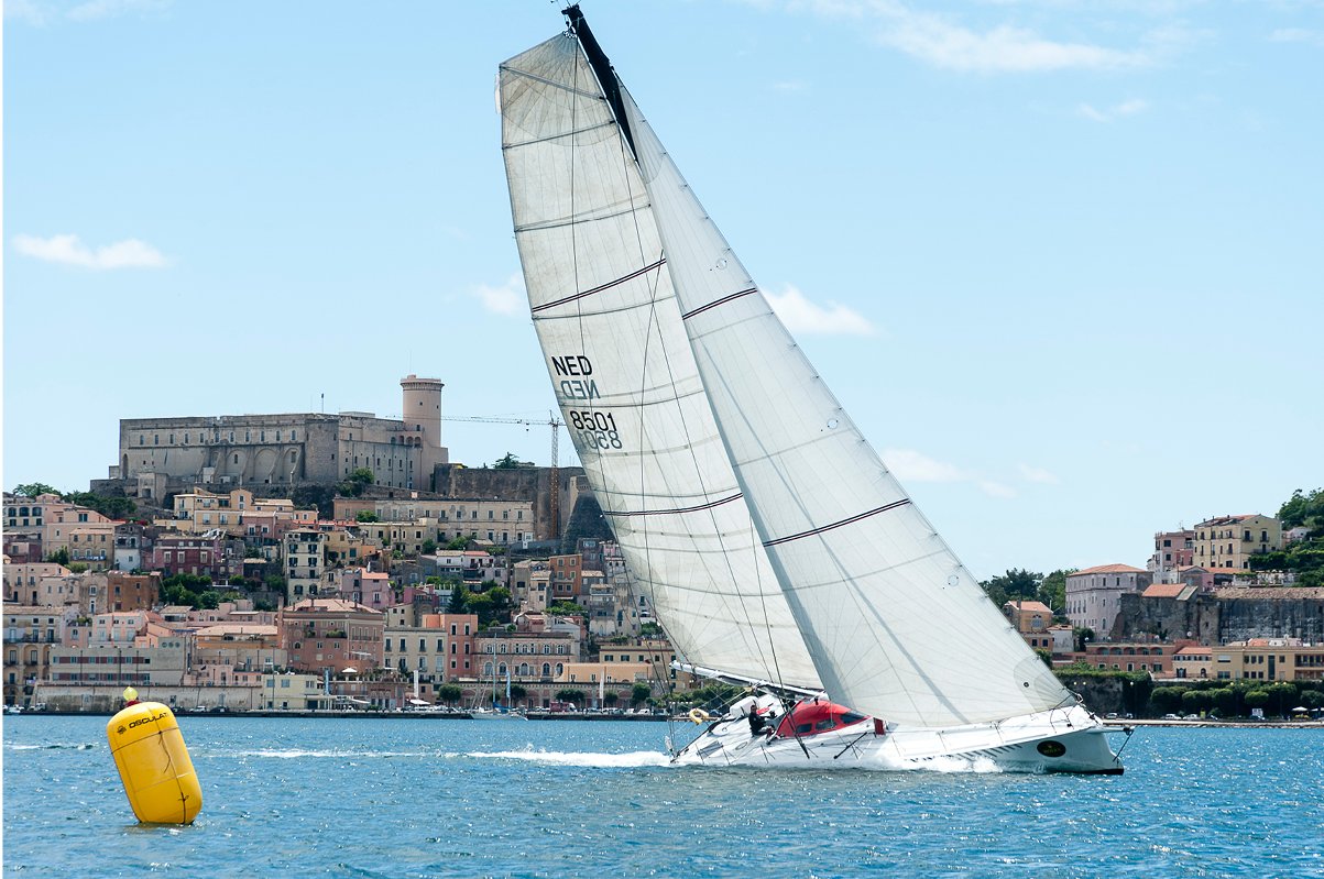 Race Series sail specification details